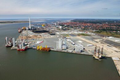 JIP: Infrastructural and logistical challenges for floating wind farms